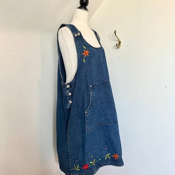 Adorable Vintage Women's Plus Size Denim and Floral Overall Mini Dress | 1XL | - Picture 4 of 6